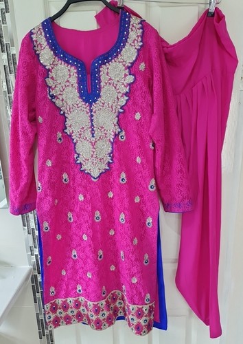 Shalwar kameez suit - shalwar,