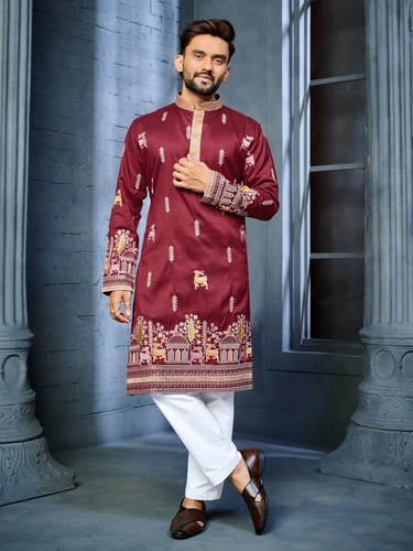Men maroon embroidered - maroon,